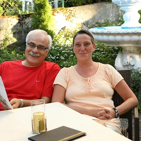 게스트하우스 Restaurant Ketterer Am Kurgarten 3*