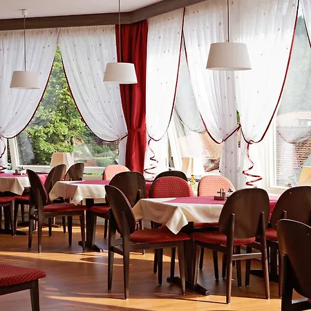 Restaurant Ketterer Am Kurgarten 3* 트리베르크