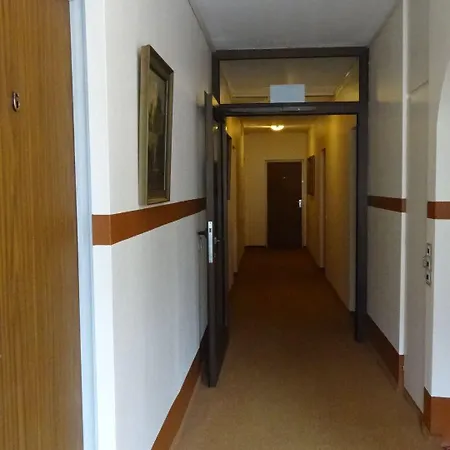 Restaurant Ketterer Am Kurgarten 게스트하우스 3*