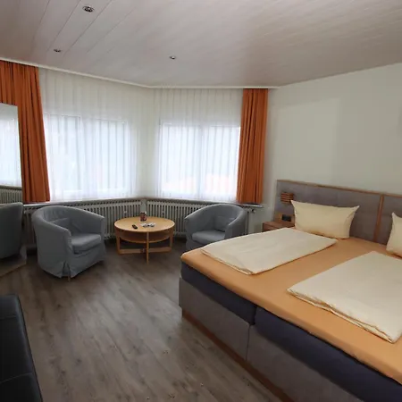 بيت ضيافة Restaurant Ketterer Am Kurgarten 3*