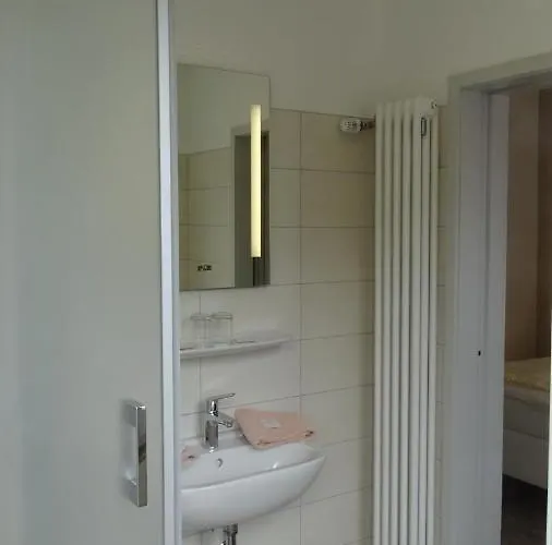 Pensionat Restaurant Ketterer Am Kurgarten 3*